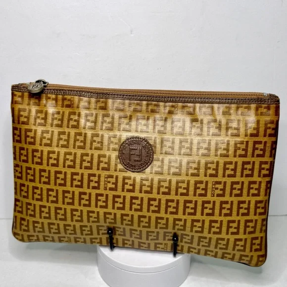 FENDI Zucca Monogram Large Clutch - Picture 12 of 12